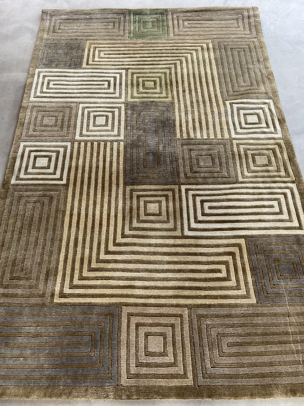 Indo Himalayan 242 x 156cm - Image 3