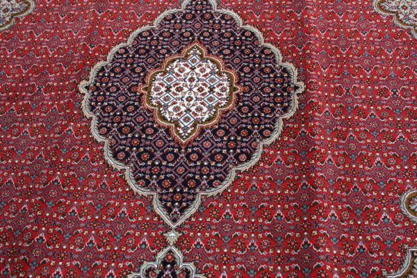 Persian Tabriz Mahi 217 x 151cm - Image 4