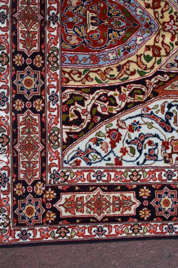 Persian Tabriz 151 x 100cm - Image 3