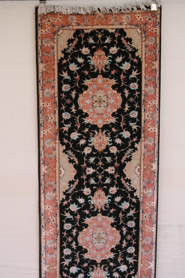 Persian Tabriz 390 x 78cm - Image 4