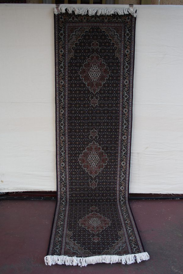 Persian Tabriz 305 x 80cm - Image 2
