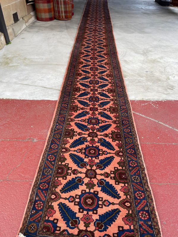Persian Kolyaie 975 x 77 cm - Image 2