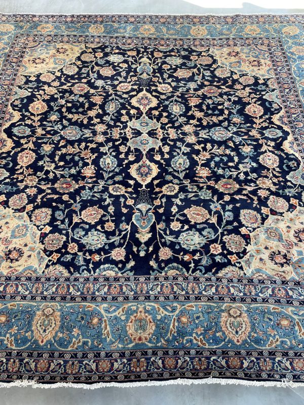 Persian Kashmar 282 x 295 cm - Image 2