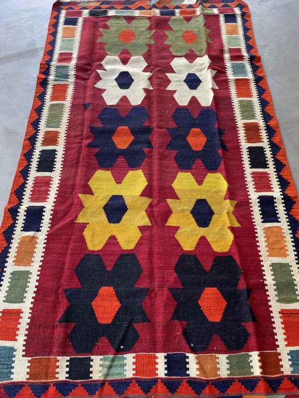 Persian Shiraz Kilim 253 x 140 cm