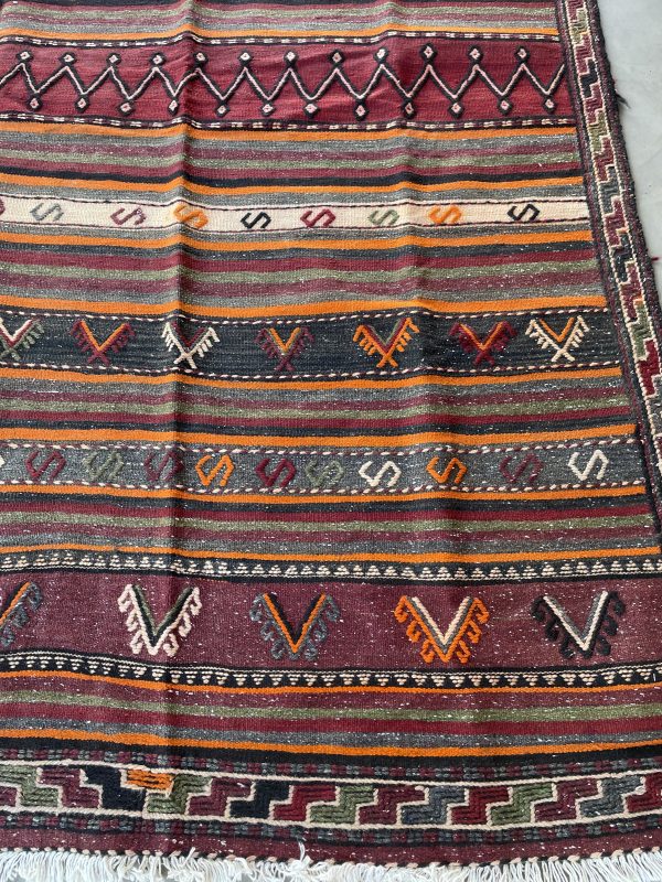 Persian Suzani Kilim 342 x 150 cm - Image 5