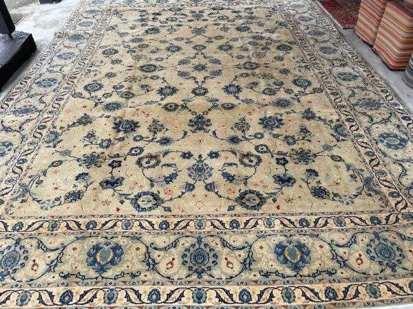 Persian Kashan 425 x 305 cm - Image 2