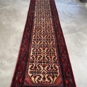 Persian Hamedan 520 x 82 cm