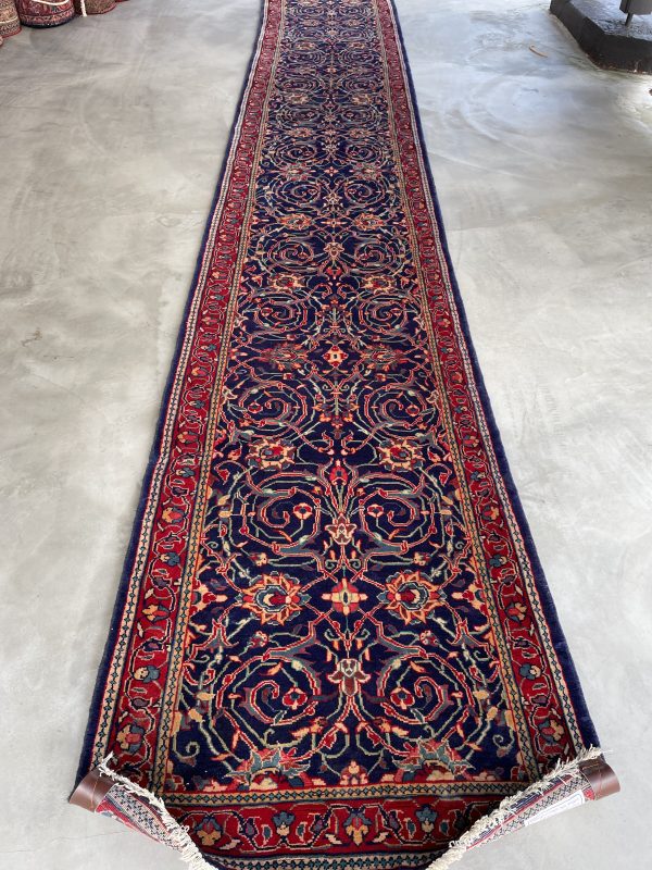 Persian Saruq 534 x 81 cm - Image 2