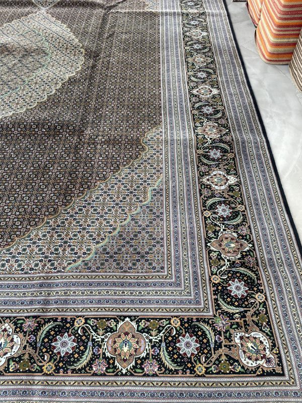 Persian Tabriz Mahi 415 x 305 cm - Image 6
