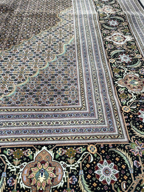 Persian Tabriz Mahi 415 x 305 cm - Image 8