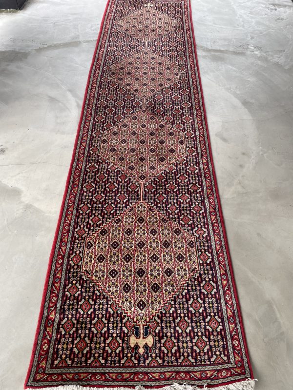 Persian Senneh 300 x 73 cm - Image 3