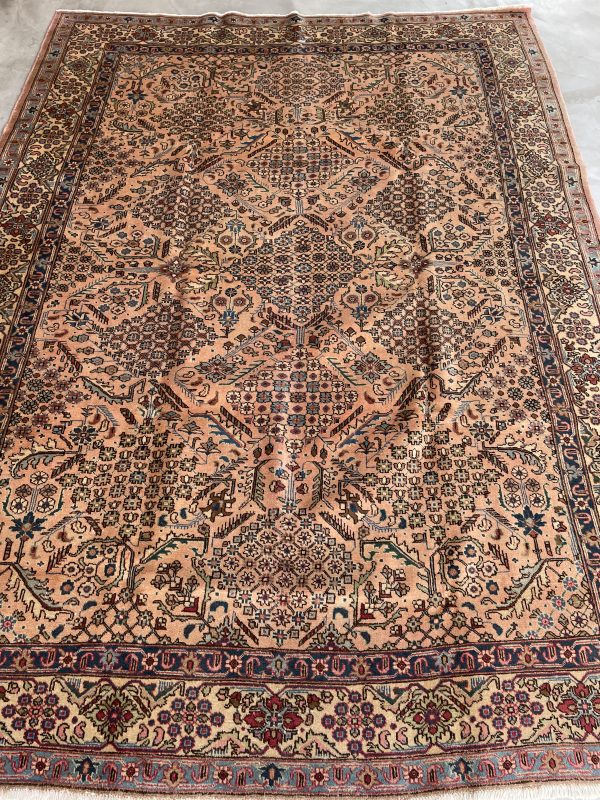 Persian Heriz 306 x 230cm - Image 4