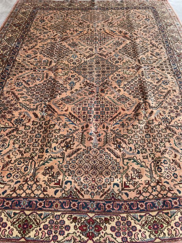 Persian Heriz 306 x 230cm - Image 2
