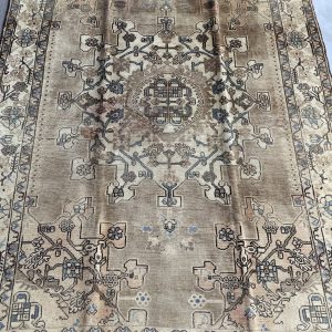 Persian Tafresh 190 x 136 cm
