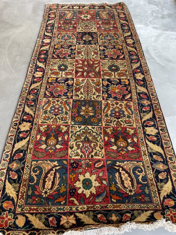 Persian Bakhtiar 302 x 127 cm - Image 4