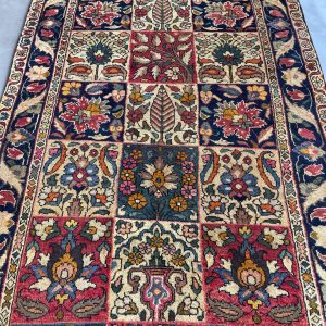Persian Bakhtiar 302 x 127 cm