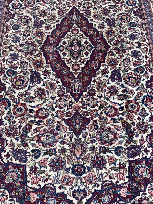 Persian Kashan 200 x 137 cm