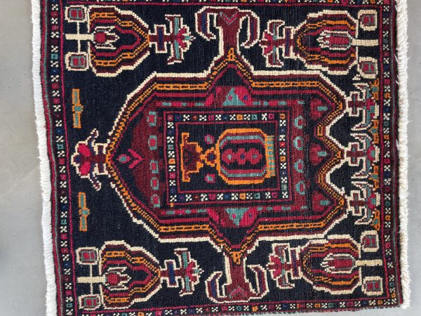 Persian Sirjan 64 x 58 cm - Image 3