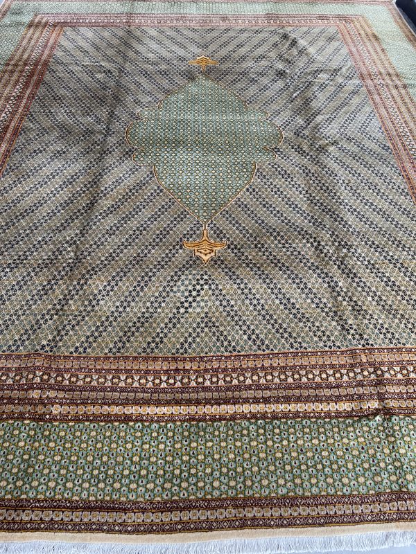 Persian Kerman “Namazi” 380 x 310 cm - Image 4