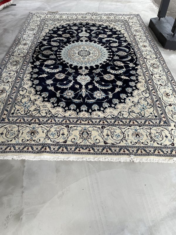 Persian Nain 350 x 240 cm - Image 4