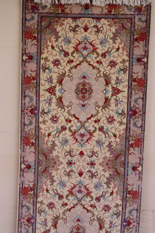 Persian Tabriz 412 x 84 cm - Image 4