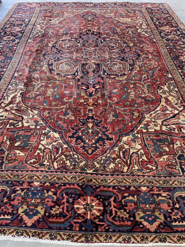 Persian Heriz 342x 255cm