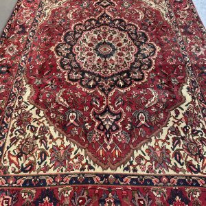 Persian Bakhtiyar 308 x 205cm