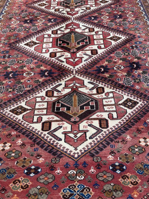 Persian Shiraz 305 x 200cm - Image 4