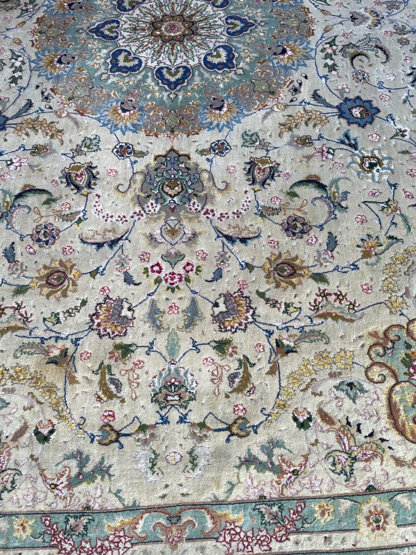 Persian Tabriz 295 x 200 cm - Image 4