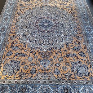 Persian Nain 6la 377 x 270 cm