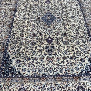 Persian Nain 370 x 273cm