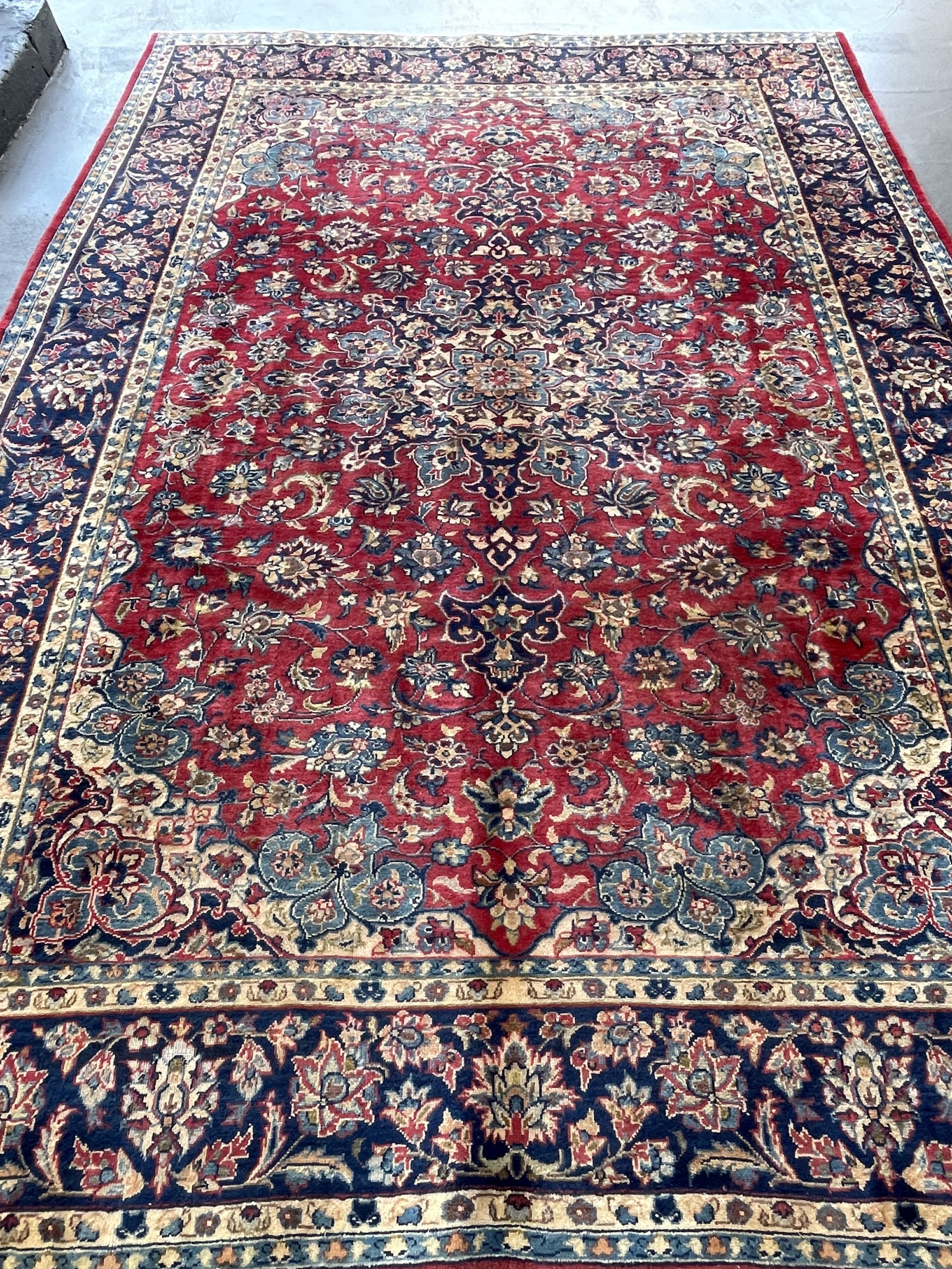 Persian Isfahan334 x 233cm - Image 3